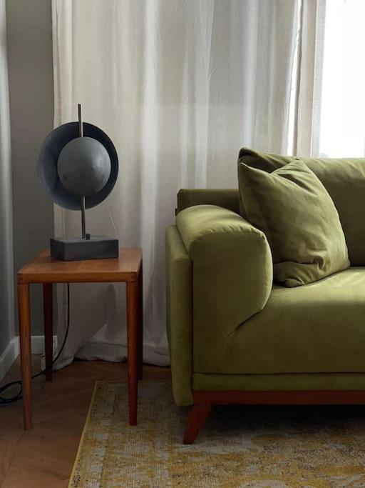 Stunning 1Bd Flat With 50M2 Terrace In The City Center Bucarest Extérieur photo
